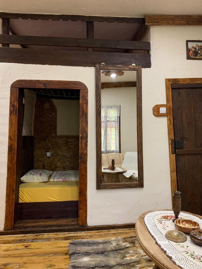 Konaciste Mali Izvor Villa Boljevac Bagian luar foto